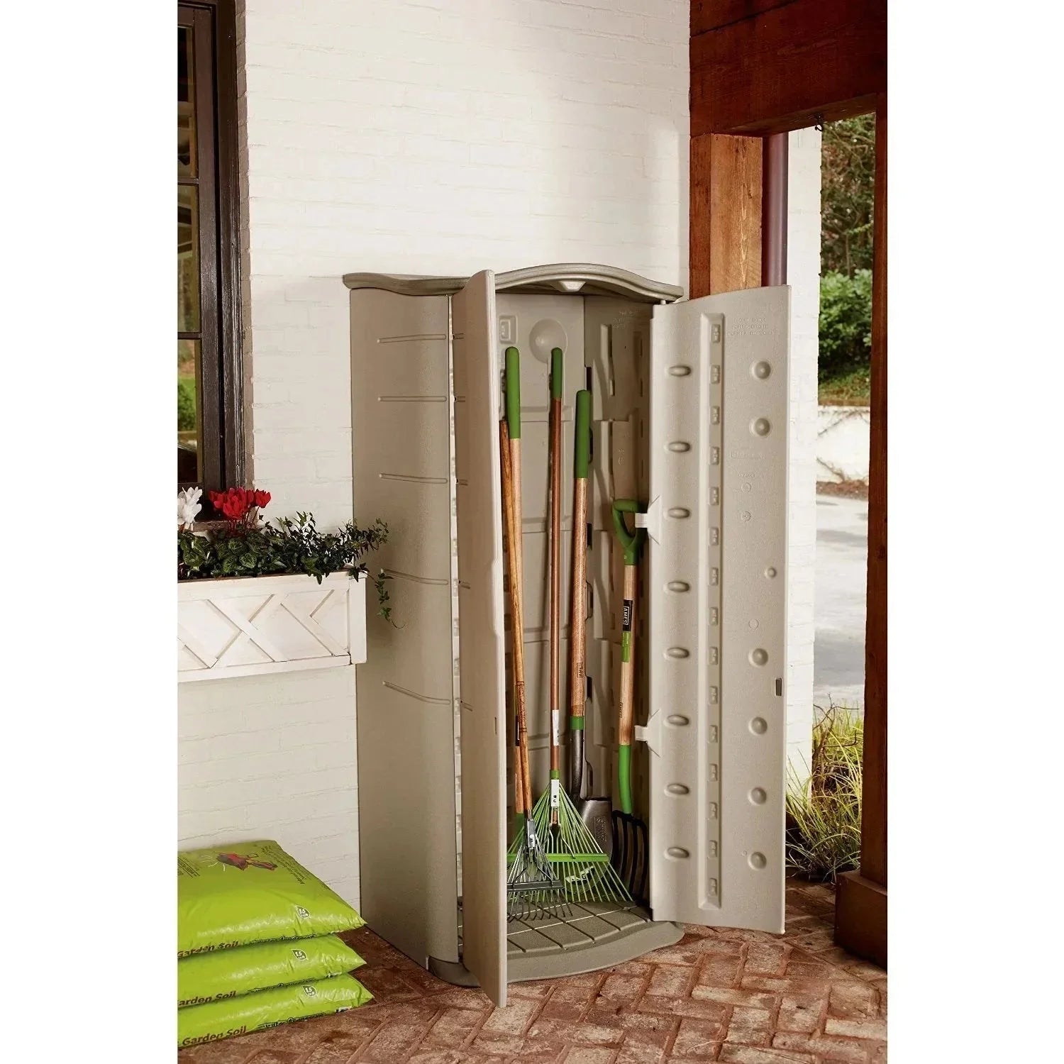 Rubbermaid Vertical Resin Weather Resistant Outdoor Storage Shed